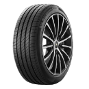 Close-up van het loopvlak Michelin Primacy 4 205/45 R16 83 H