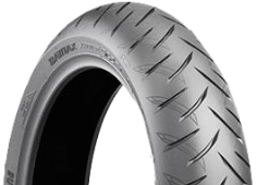 Close-up van het loopvlak Bridgestone Battlax Scooter SC2 120/70 R14 55 H Front TL