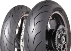 Close-up van het loopvlak Dunlop SportSmart Mk3 200/55ZR17 (78 W) Rear TL MT