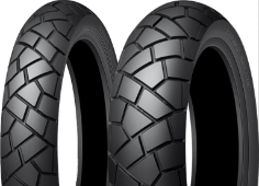 Close-up van het loopvlak Dunlop Trailmax Mixtour 160/60 R17 69 H Rear TL
