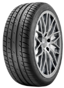Close-up van het loopvlak Taurus High Performance 195/65 R15 95 H XL