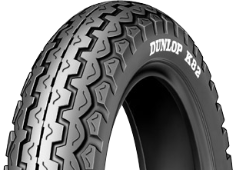 Close-up van het loopvlak Dunlop K82 3.25-18 52 S Front/Rear TT