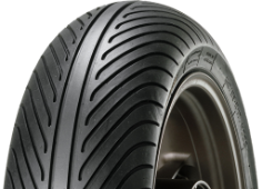 Close-up van het loopvlak Pirelli Diablo Rain 125/70 R17 Front TL NHS SCR1