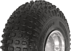 Close-up van het loopvlak BKT AT-109 16x8-7 NHS